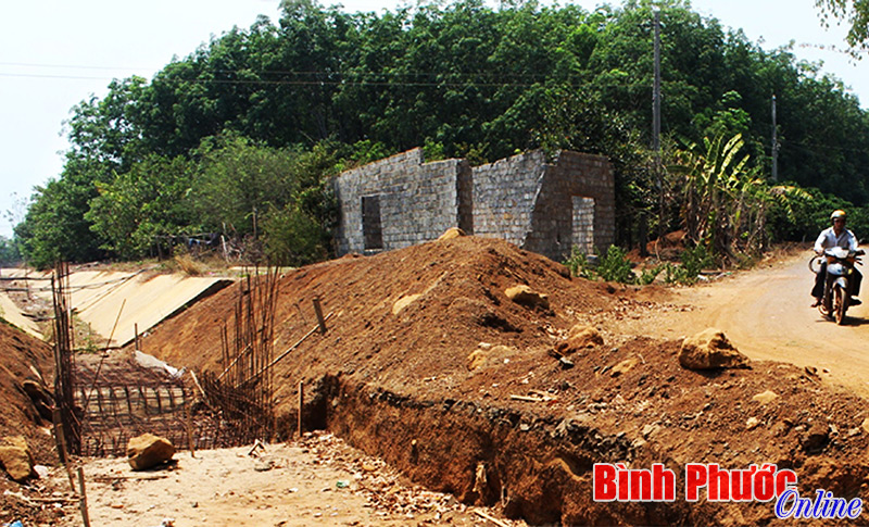 Công trình thủy lợi sau thủy điện Cần Đơn sẽ hoàn thành trong mùa khô 2015