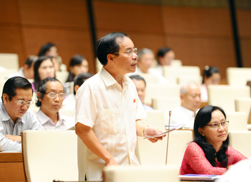 'Nếu kh&ocirc;ng đổi mới c&aacute;n bộ th&igrave; kh&ocirc;ng thể đổi mới nền kinh tế'