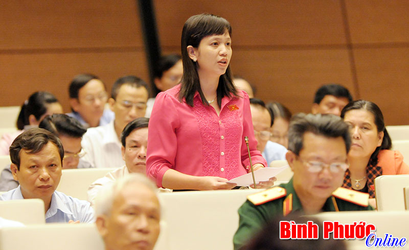 Đại biểu Điểu Huỳnh Sang: Cần c&oacute; quy định đặc th&ugrave; về đăng k&yacute; khai sinh cho trẻ v&ugrave;ng s&acirc;u, v&ugrave;ng d&acirc;n tộc thiểu số