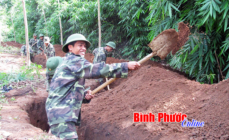 Đồn bi&ecirc;n ph&ograve;ng cửa khẩu Ho&agrave;ng Diệu t&iacute;ch cực thi đua theo gương B&aacute;c