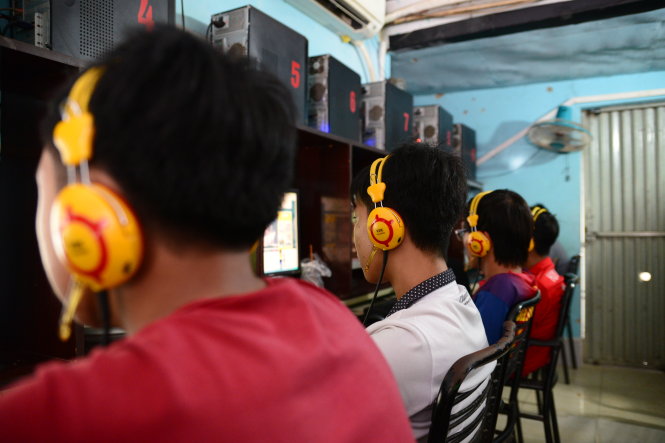 Âm thanh khủng và nguy cơ điếc sớm