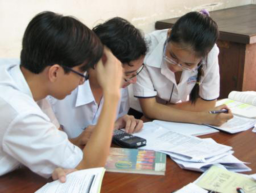 Thủ tục hưởng chính sách hỗ trợ chi phí học tập