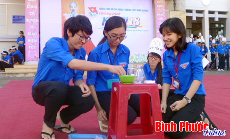 1.500 học sinh tham gia chương trình “Khi tôi 18”