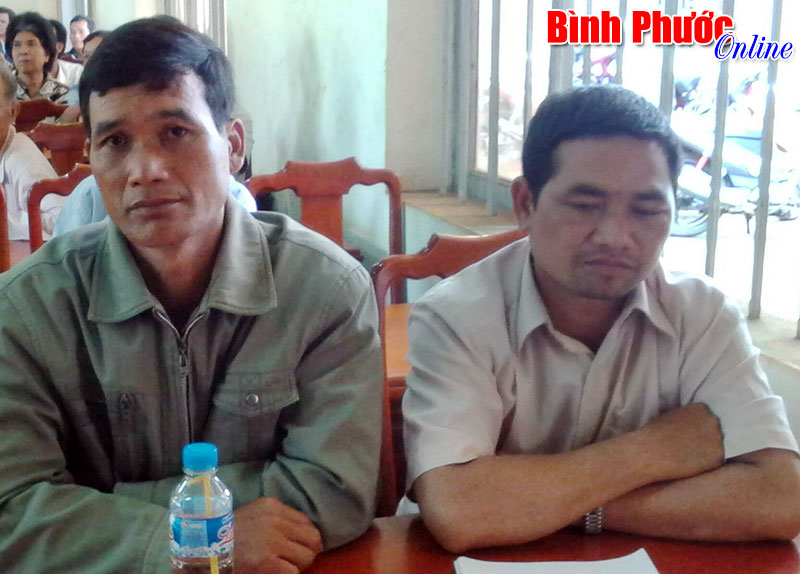 Kiểm điểm trước d&acirc;n c&aacute;c đối tượng bị Fulro lưu vong l&ocirc;i k&eacute;o