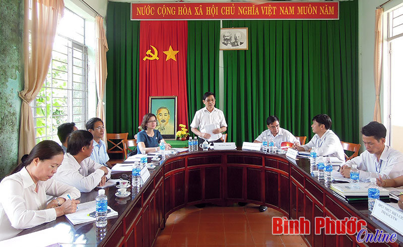 Kiện to&agrave;n bộ phận gi&uacute;p việc Chỉ thị 03