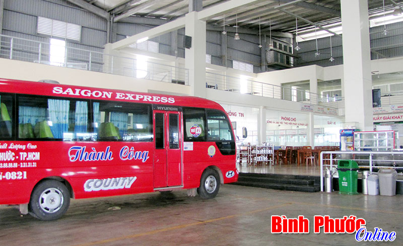 Nghịch lý bến xe và bến cóc