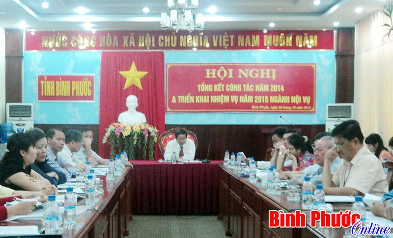 Thủ tướng y&ecirc;u cầu ng&agrave;nh nội vụ tập trung cải c&aacute;ch chế độ c&ocirc;ng vụ