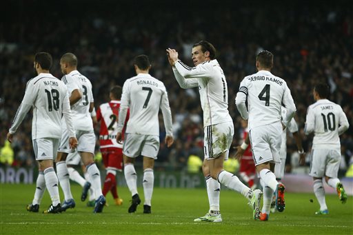 Real Madrid và Barcelona sóng đôi trong cuộc đua vô địch?