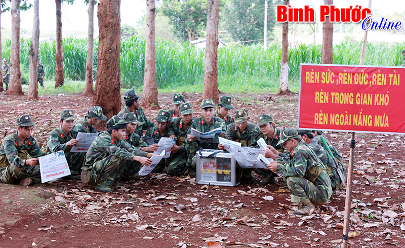 Tạo m&ocirc;i trường văn h&oacute;a l&agrave;nh mạnh trong lực lượng vũ trang tỉnh