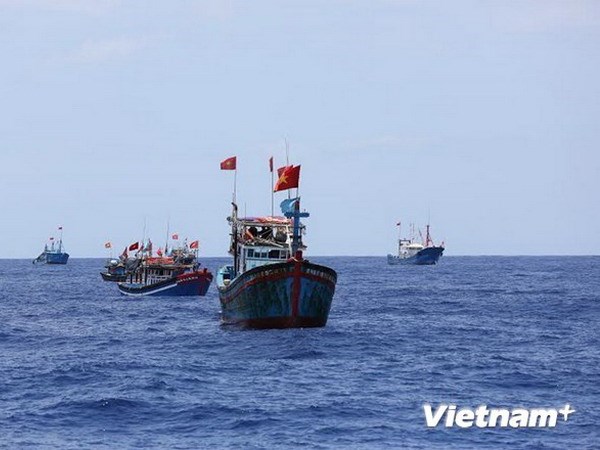 T&agrave;u Sunrise mất t&iacute;ch c&ugrave;ng 18 thuyền vi&ecirc;n