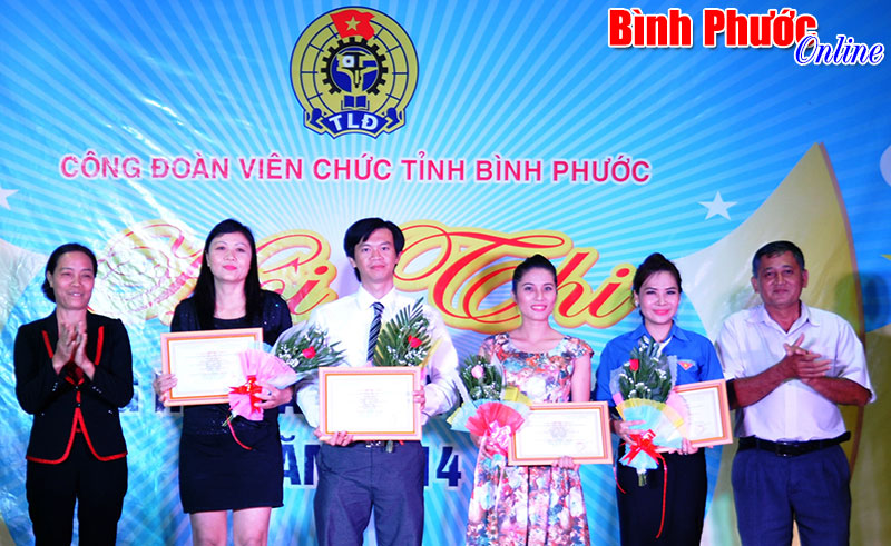 Đài Phát thanh - Truyền hình, Sở Xây dựng nhất hội thi tiếng hát karaoke