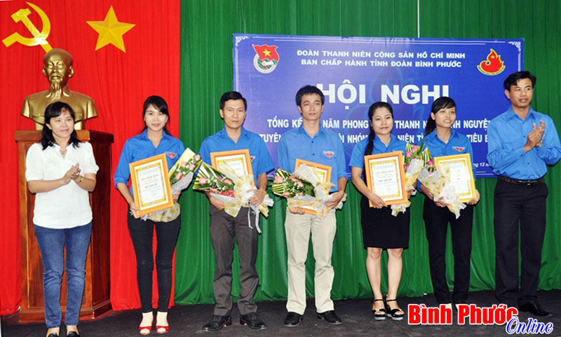 Nguyễn Thị Thủy Tiên giành giải nhất “Theo dòng sử Việt”