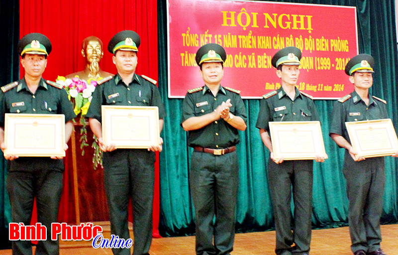 Tổng kết 15 năm Bộ đội Bi&ecirc;n ph&ograve;ng tăng cường cho x&atilde; bi&ecirc;n giới