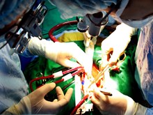 Cứu sống bệnh nhân bị vật sắc đâm xuyên động mạch ở cổ