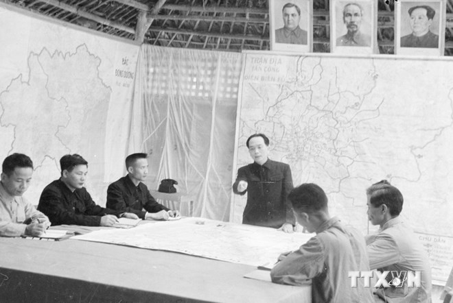 Kinh nghiệm chỉ đạo t&aacute;c chiến trong chiến tranh giải ph&oacute;ng