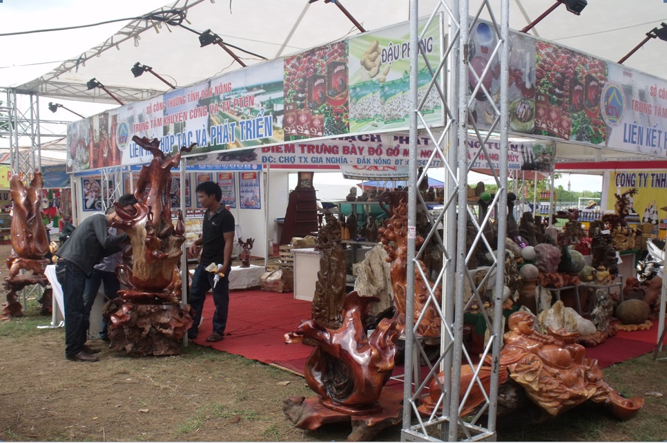 Từ ngày 3 đến 8-12, diễn ra hội chợ ngành công thương khu vực Đông Nam bộ