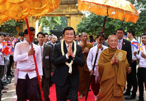 Tuy&ecirc;n bố chung Việt Nam-Campuchia