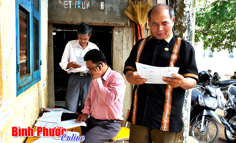 Để người nghèo không phải hưởng chính sách trên giấy!