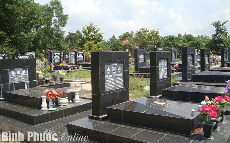 Tại sao lại độc quyền xây mộ?