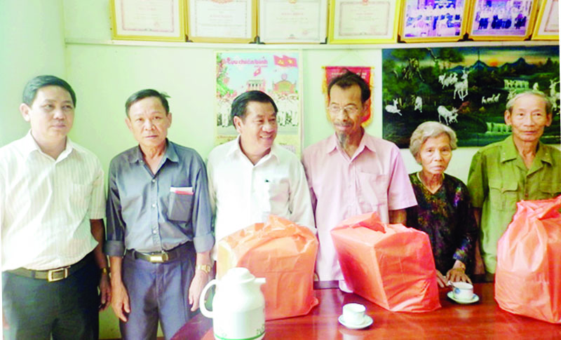 Đảm Bảo an sinh xã hội cơ sở để giảm nghèo bền vững