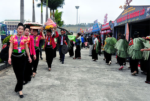 Đảng ta kh&ocirc;ng ngừng ho&agrave;n thiện tư duy l&yacute; luận về văn h&oacute;a