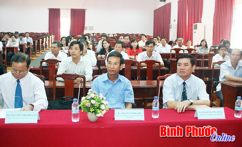 Khai giảng lớp cao cấp lý luận chính trị khóa 2014-2016
