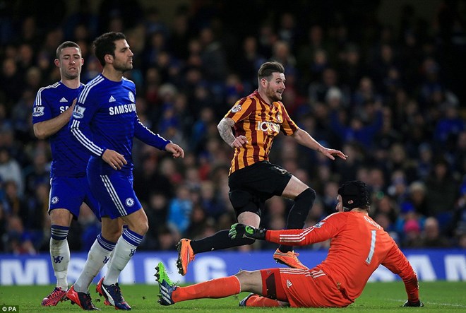 Chelsea và Manchester City cay đắng chia tay FA Cup