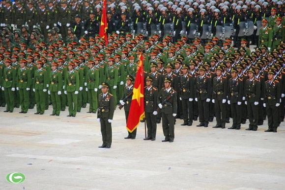 Gi&aacute;o dục quốc ph&ograve;ng v&agrave; an ninh trong lực lượng CAND