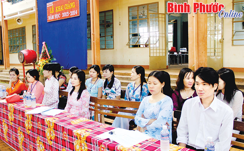 C&ocirc;ng t&aacute;c c&aacute;n bộ: Động lực th&uacute;c đẩy ph&aacute;t triển kinh tế - x&atilde; hội