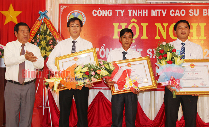 C&ocirc;ng ty cao su B&igrave;nh Phước phải x&aacute;c định dự &aacute;n Khu đ&ocirc; thị - dịch vụ - c&ocirc;ng nghiệp Đồng Ph&uacute; mang t&iacute;nh chiến lược của tỉnh