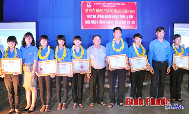 Đoàn khối cơ quan Dân chính Đảng: Khởi động Tháng thanh niên 2015