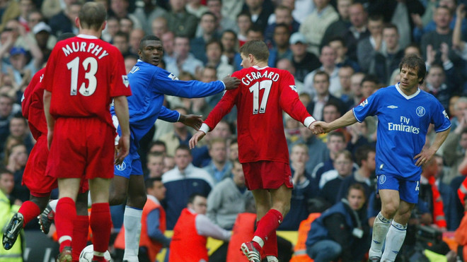Tám chiếc thẻ đỏ trong sự nghiệp của Gerrard