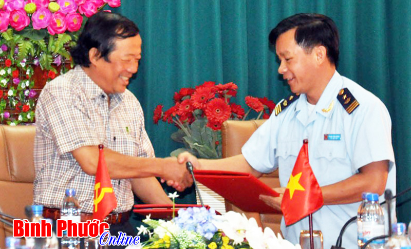 Hải quan B&igrave;nh Phước tăng cường quan hệ đối t&aacute;c với doanh nghiệp