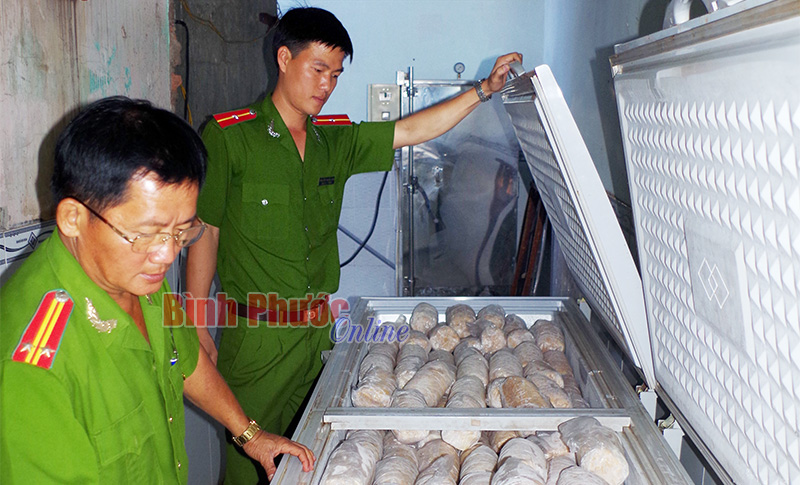 B&igrave;nh Phước ph&aacute;t hiện 860kg gi&ograve; chả c&oacute; chất h&agrave;n the