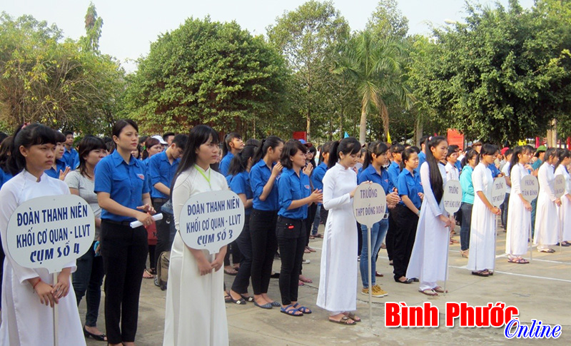 Hội trại giao qu&acirc;n năm 2015