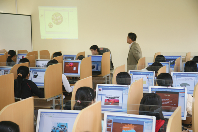Khuyến khích hoạt động khoa học công nghệ ở cơ sở giáo dục