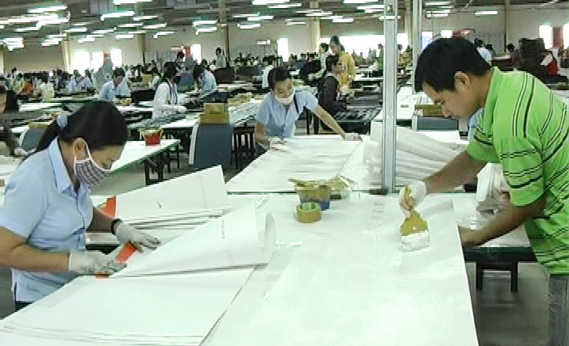 Làm thế nào để nâng cao chất lượng nguồn nhân lực trong công nhân?