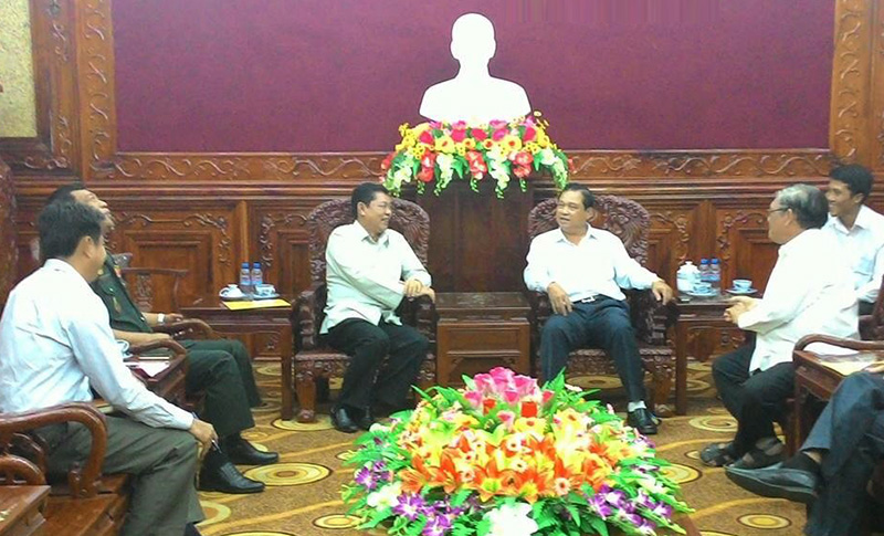 L&atilde;nh đạo B&igrave;nh Phước v&agrave; Kratie b&agrave;n về dự &aacute;n tuyến đường từ &Ocirc; Liu đến Chiu Riu