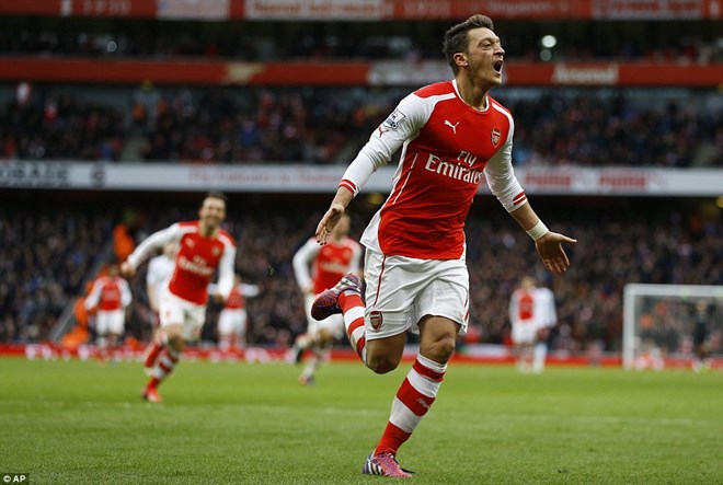 Kết quả: Arsenal thắng hủy diệt, Barcelona ngược dòng kịch tính