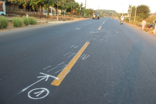 Nhân chứng vụ tay lái môtô tử nạn: '4-5 xe tông vào nhau, bay loạn xạ'