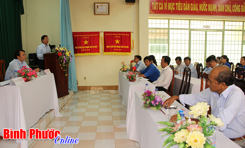 Mỗi bạn trẻ phải biết chủ động đấu tranh với sai tr&aacute;i tr&ecirc;n c&aacute;c trang mạng x&atilde; hội