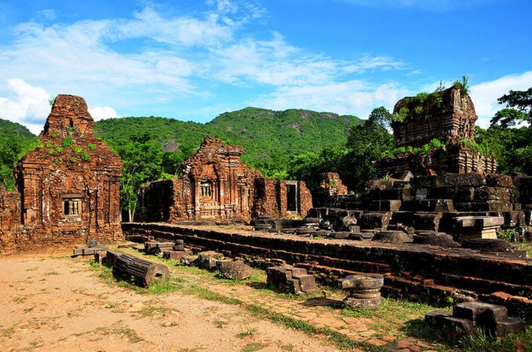 Khu đền tháp Mỹ Sơn - Di sản thiên nhiên thế giới