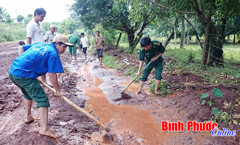 Người con của đồng bào Xêtiêng