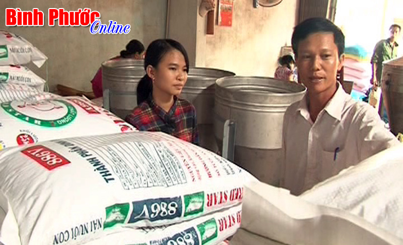 Ph&oacute; chủ tịch hội l&agrave; n&ocirc;ng d&acirc;n sản xuất giỏi cấp trung ương