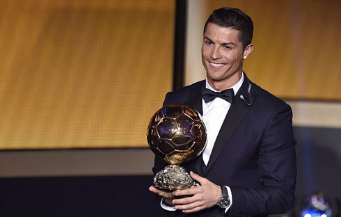 Ronaldo giành Quả bóng vàng 2014