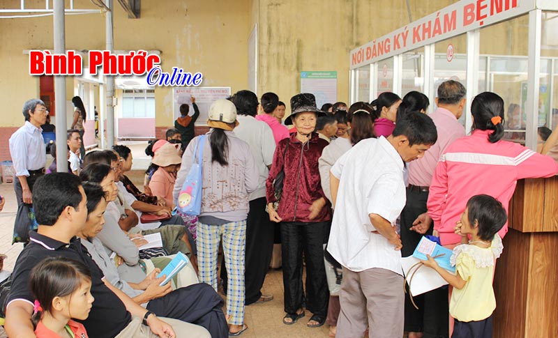 Để chấm dứt bất cập trong cấp thẻ BHYT