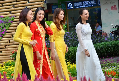 Cách ăn uống ngày Tết để giữ sức khỏe