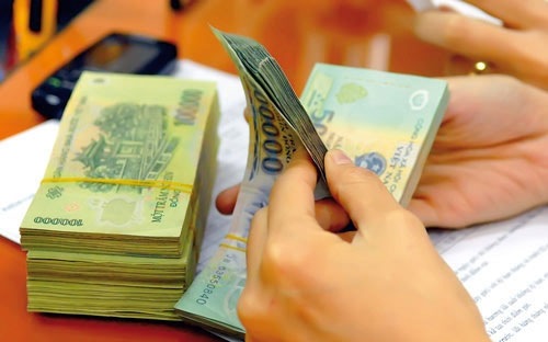 Năm 2014, lương cao nhất 48,379 triệu đồng, thưởng tết cao nhất 92 triệu đồng