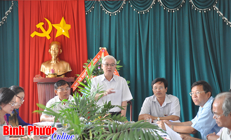 Thường trực Tỉnh ủy kiểm tra c&ocirc;ng t&aacute;c chuẩn bị đại hội điểm