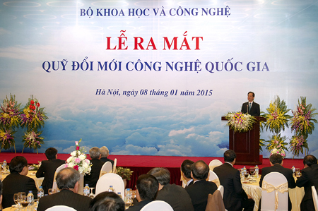 Thủ tướng khởi động quỹ 1.000 tỷ đồng hỗ trợ s&aacute;ng kiến khoa học